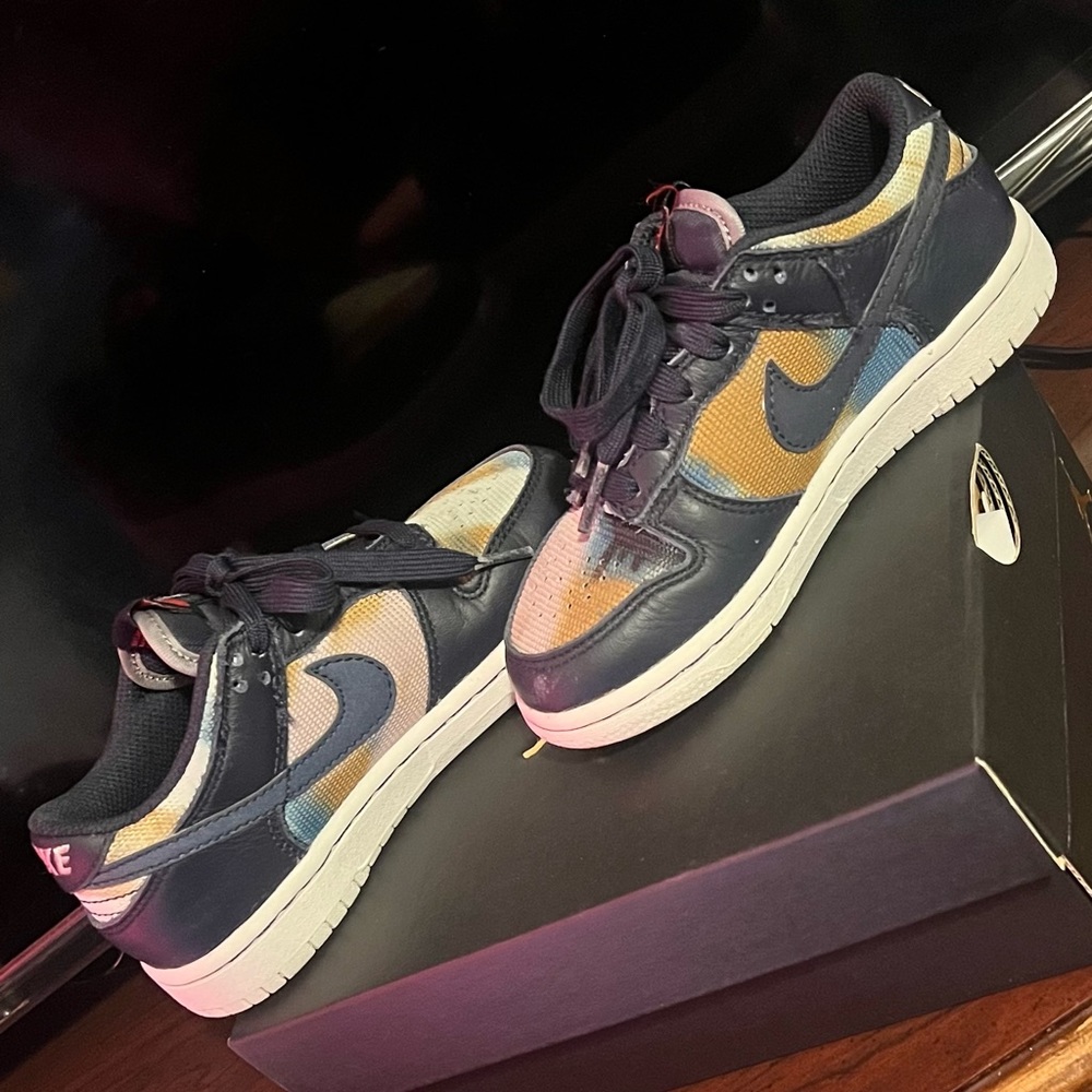 Nike